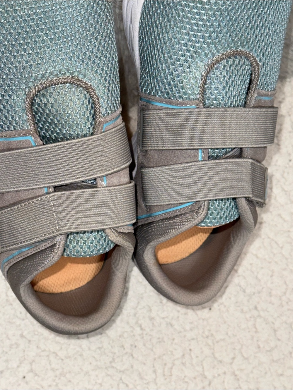 Vionic Brisk Ema Slip On Walking Sneakers Gray Aqua Women’s Sz 7.5 - Picture 7 of 10